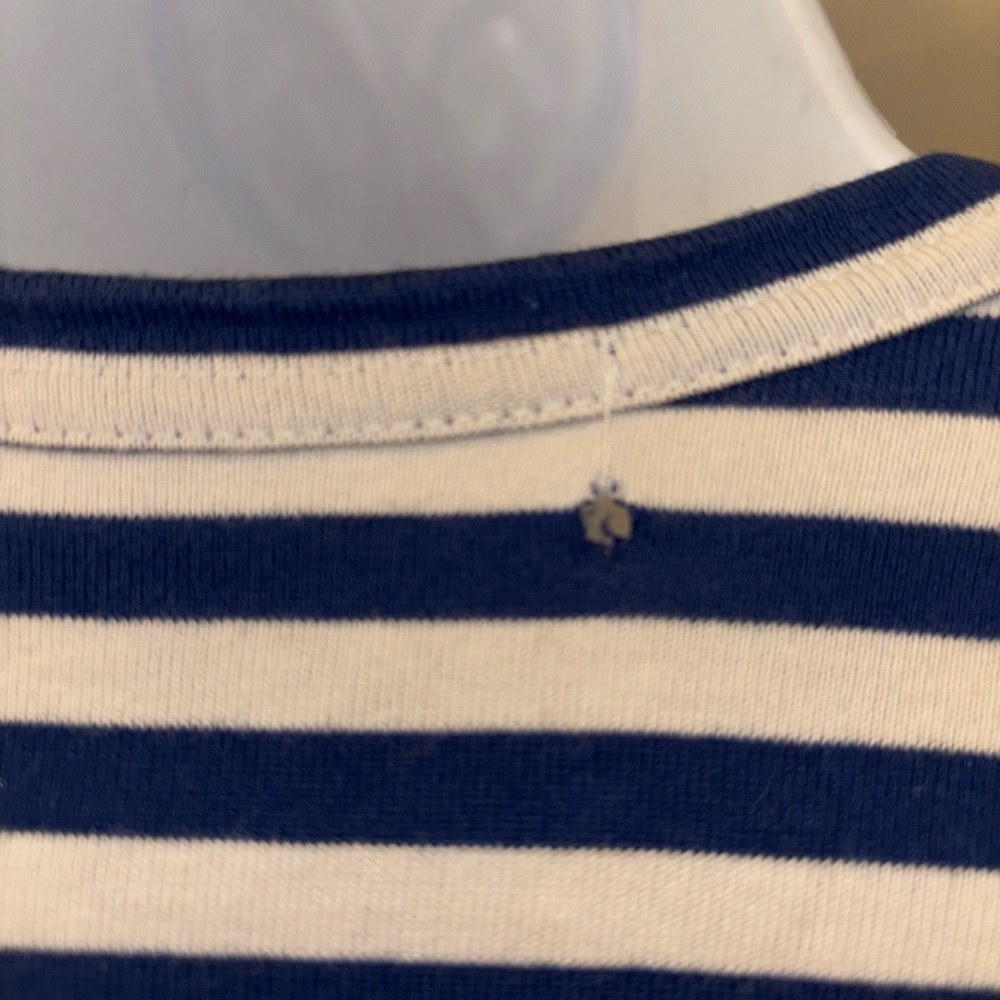 COMME DES GARÇONS PLAY , White & Blue Heart Patch Long Sleeve T-Shirt - Picture 5 of 5